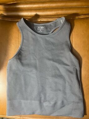 Gray Ribbed A&F YPB fitted workout tank